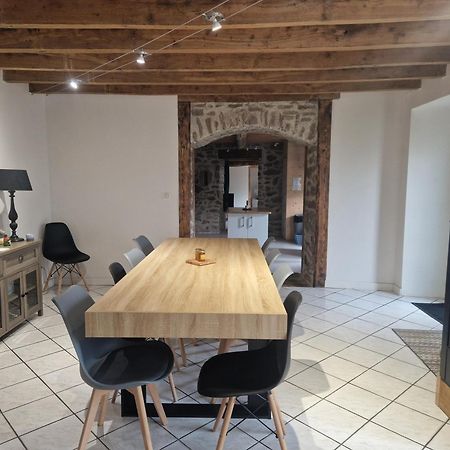 Gite Des Catalpas Vollore-Ville Extérieur photo