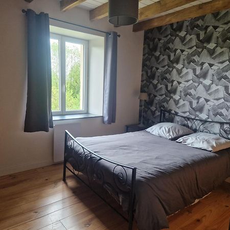 Gite Des Catalpas Vollore-Ville Extérieur photo